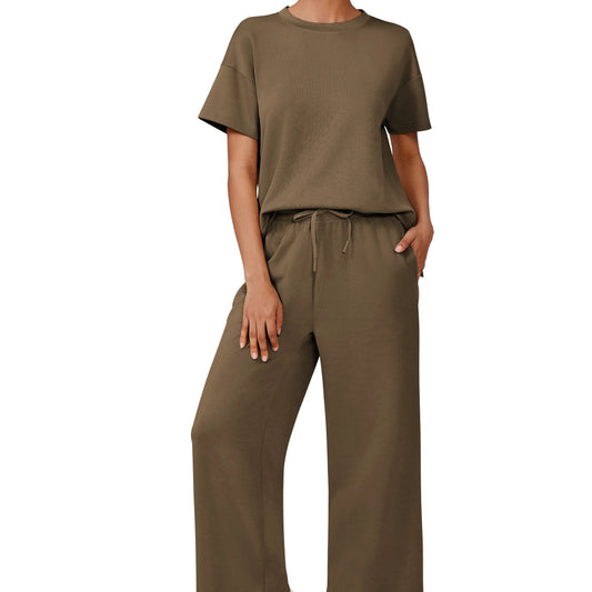 Women's Two-Piece Set: Summer Outfit, Loose-Fitting Wide-Leg Pants, Casual Set: Perfect for the airport, the beach, and vacations; short sleeves; soft fabric; available in a variety of colors and sizes tiktokshopbacktoschool
