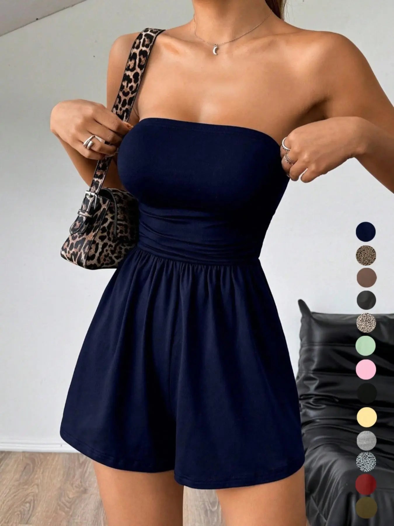 Women's Sleeveless Strapless Jumpsuit, Solid Color, Casual Fitted Short Pants, Multi-Color Basic Summer, Butter Vacation Style, Beach Jumpsuit